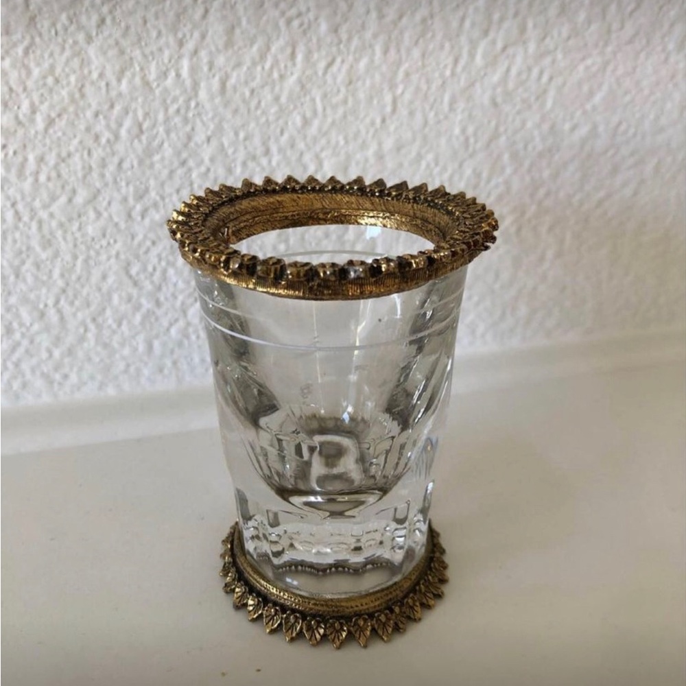 vintage antique vanity glass holder with gold metal filligree leaves - Picture 1 of 8